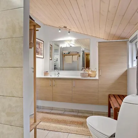 Stunning In Lbk With Sauna And 3 Bedrooms Prázdninový dům Ålbæk